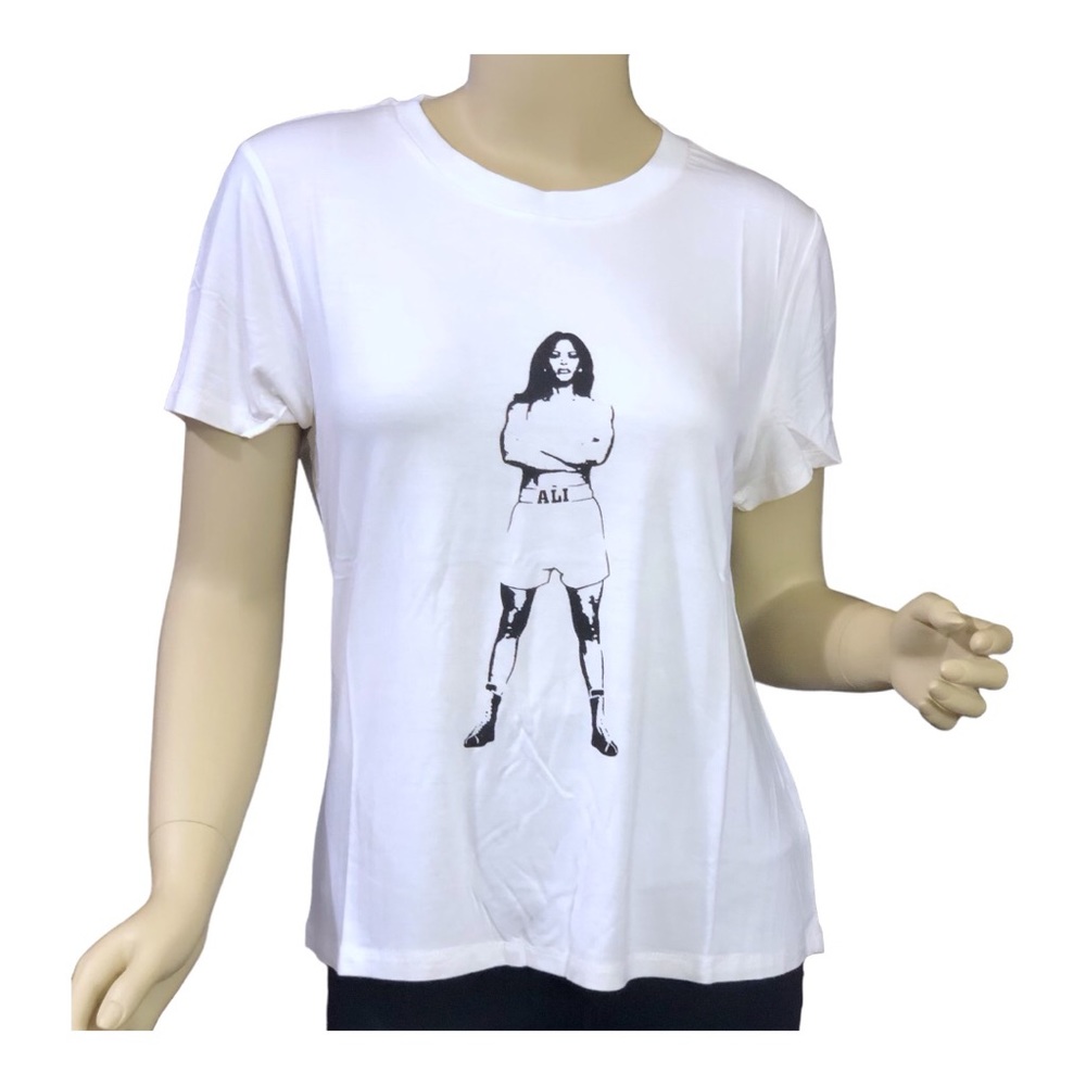 Laila Ali Women’s Empowerment Top Tee - Boxer Power Stance. NWT!